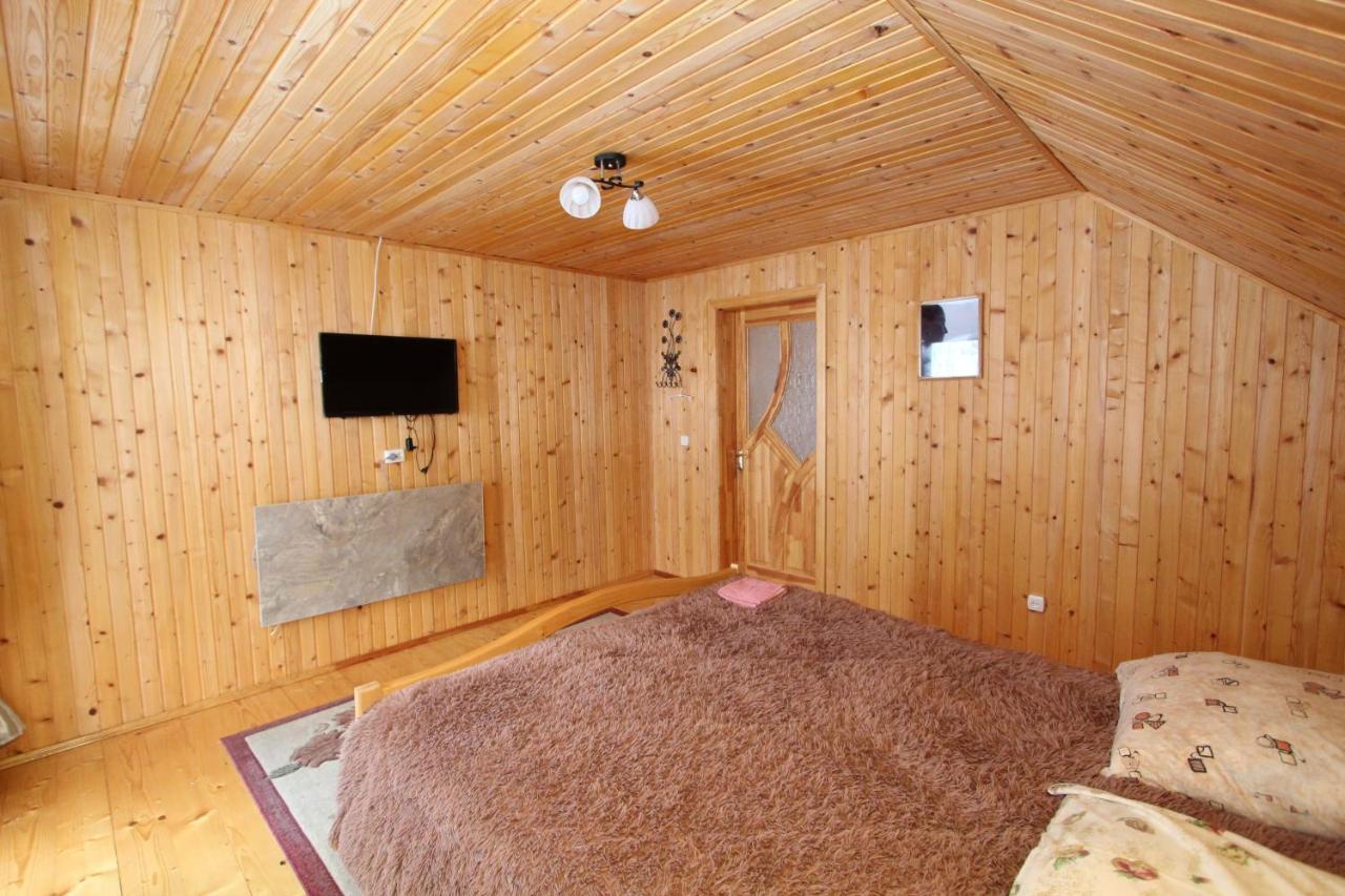 Багрівчанка Apartment Yaremche Luaran gambar