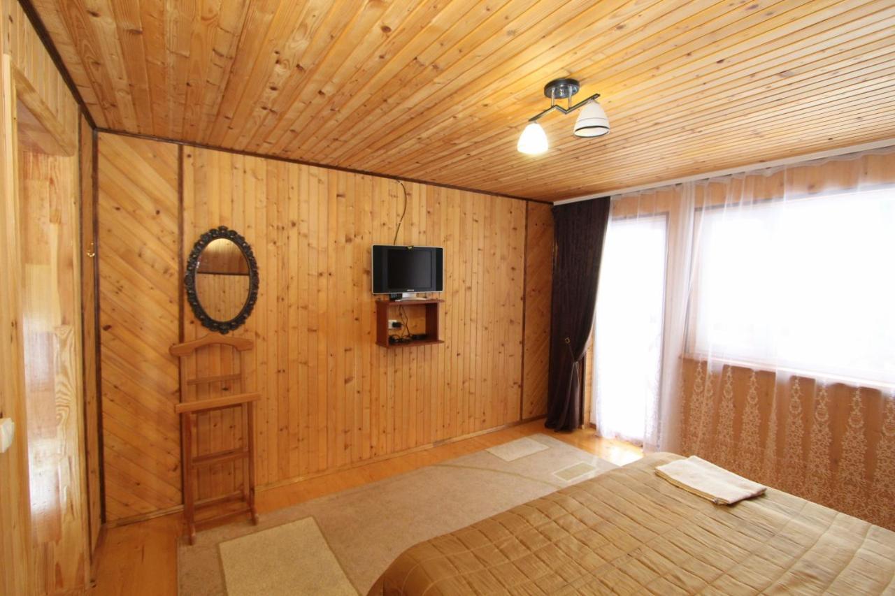 Багрівчанка Apartment Yaremche Luaran gambar