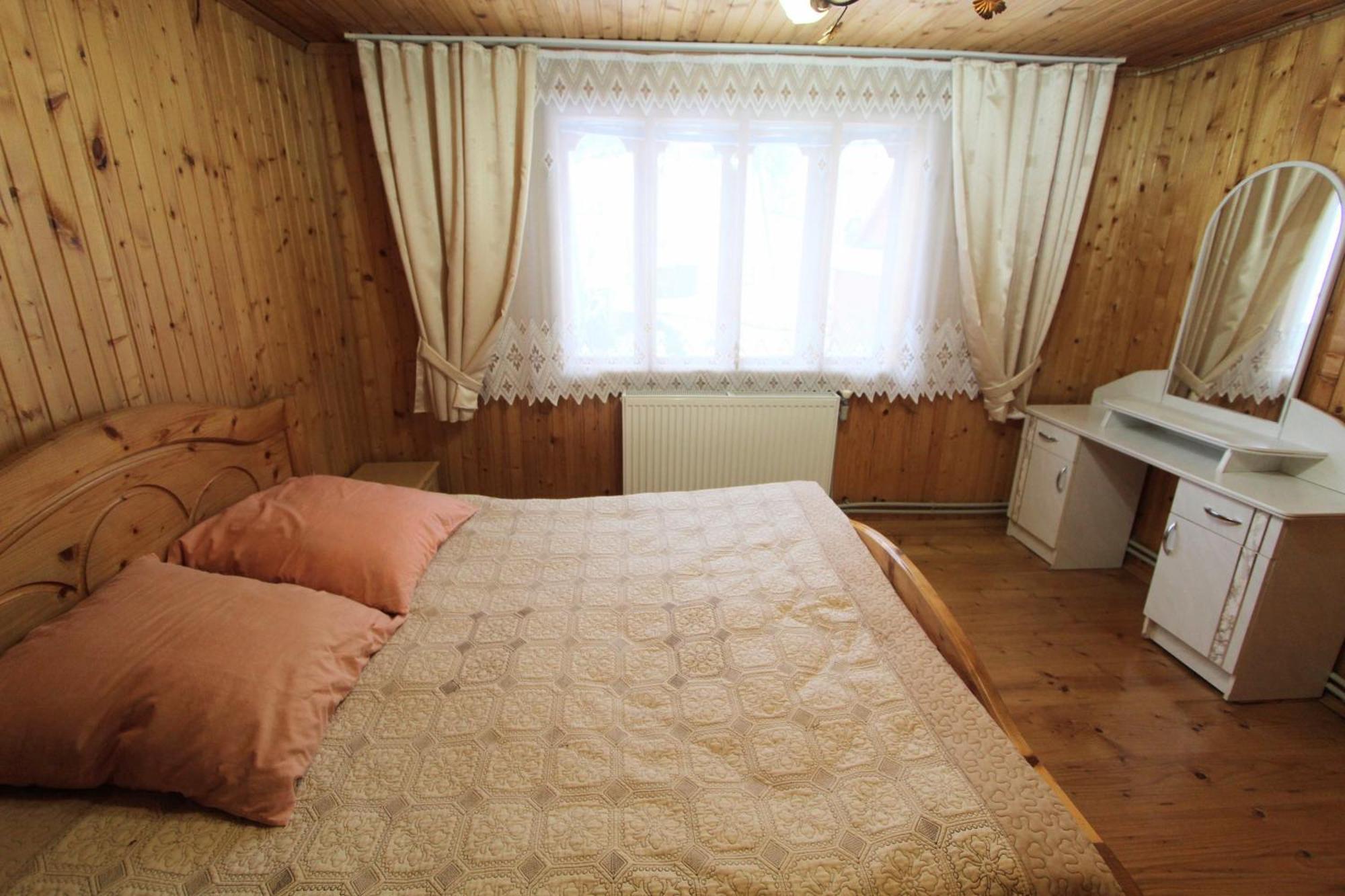 Багрівчанка Apartment Yaremche Luaran gambar